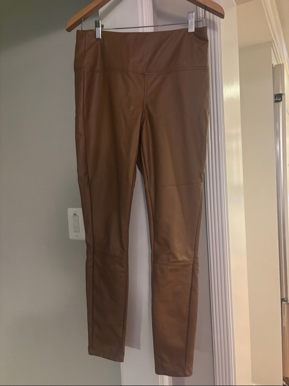 a new day Faux Leather Leggings in Brown